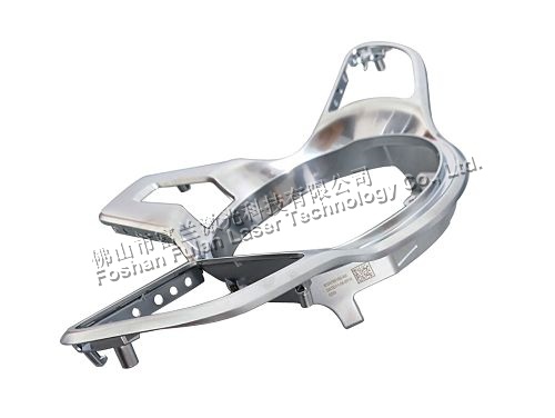 汽車(chē)方向盤激光(guāng)打标二維碼