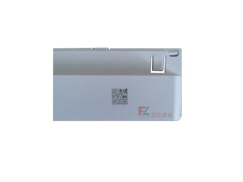 塑料材質光(guāng)纖激光(guāng)打标二維碼